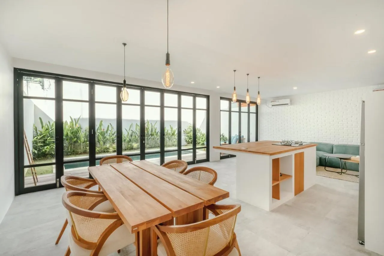 Umalas Living Managed By Cpm Bali Чангу