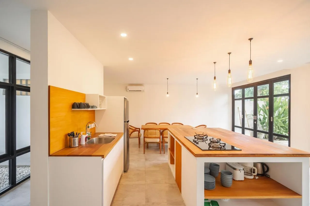 Umalas Living Managed By Cpm Bali Чангу Апартаменты