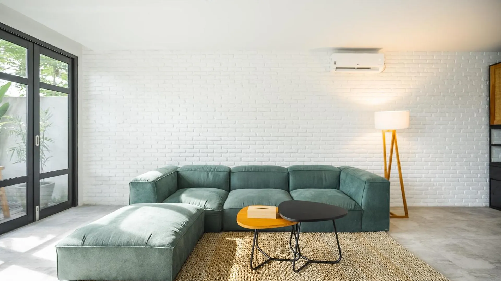 Umalas Living Managed By Cpm Bali Чангу Апартаменты