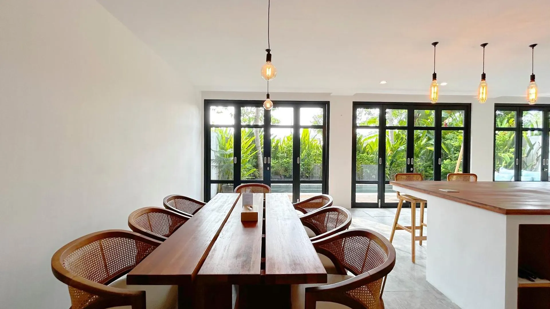 Umalas Living Managed By Cpm Bali Чангу Апартаменты